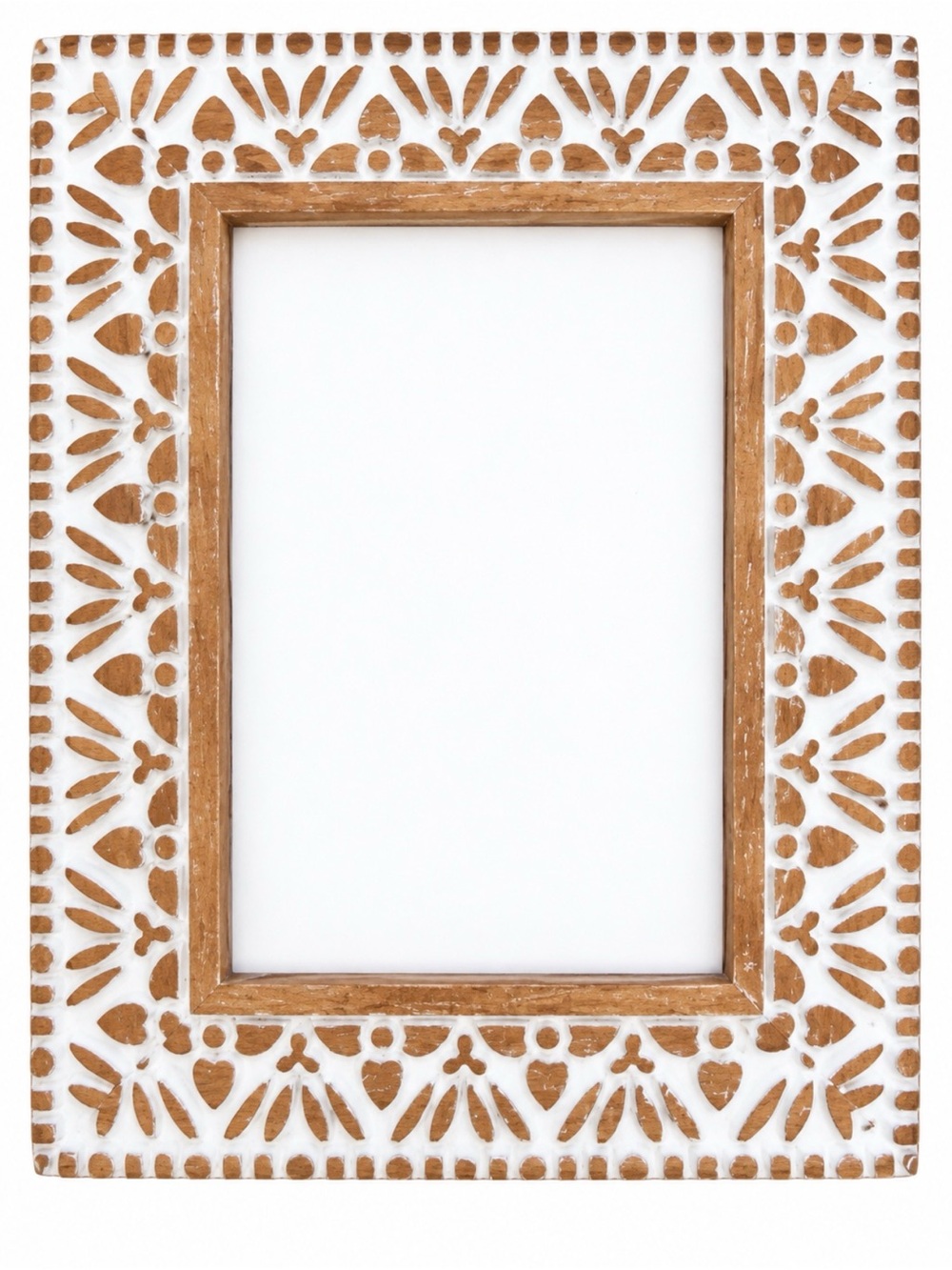 Target Cottage Carved White/Natural Wood Photo Frame 8.25x6.25" For 4x6" Photo